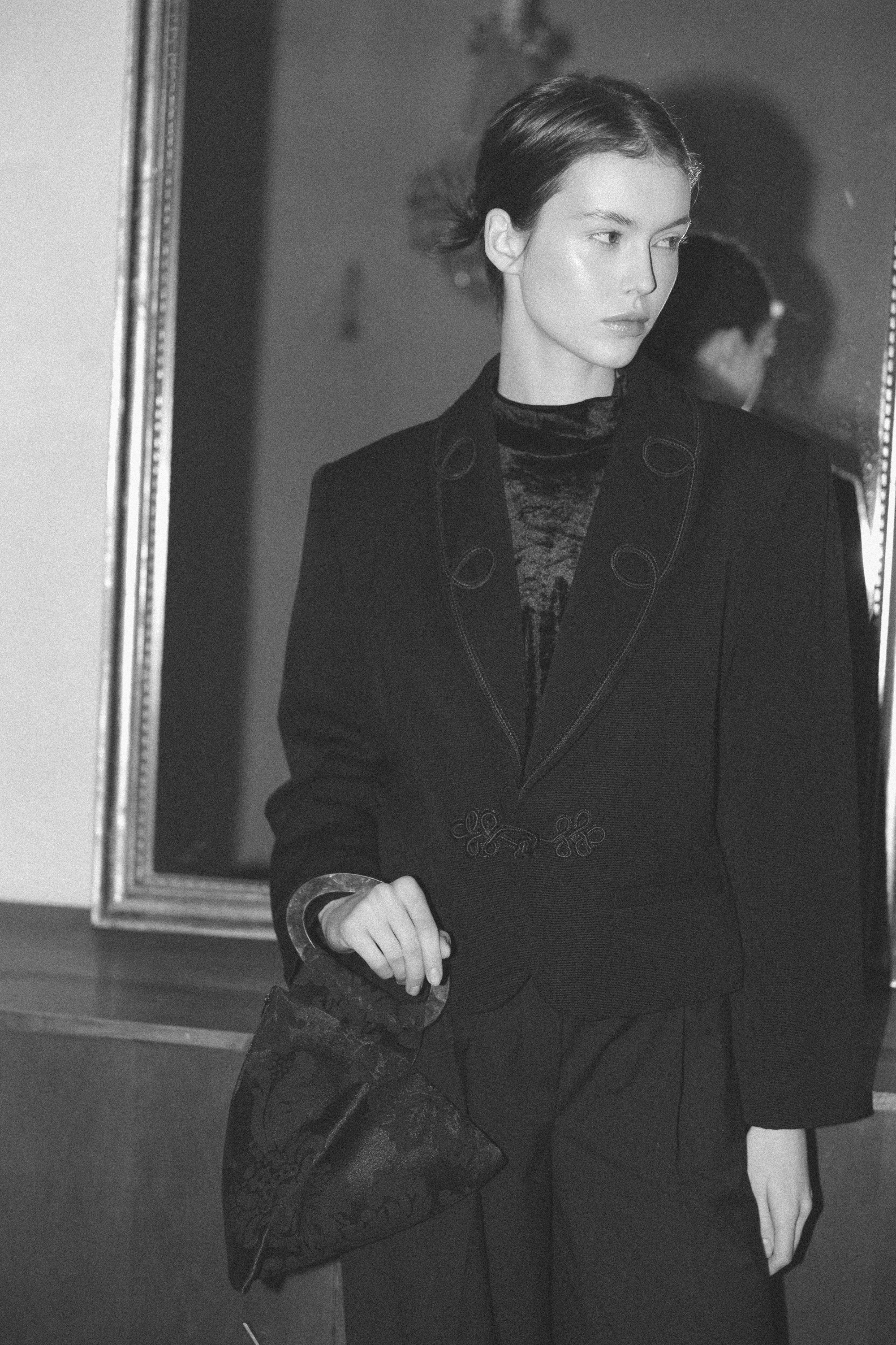 Vintage Italian Wool Blazer · 80s–90s · XS–S