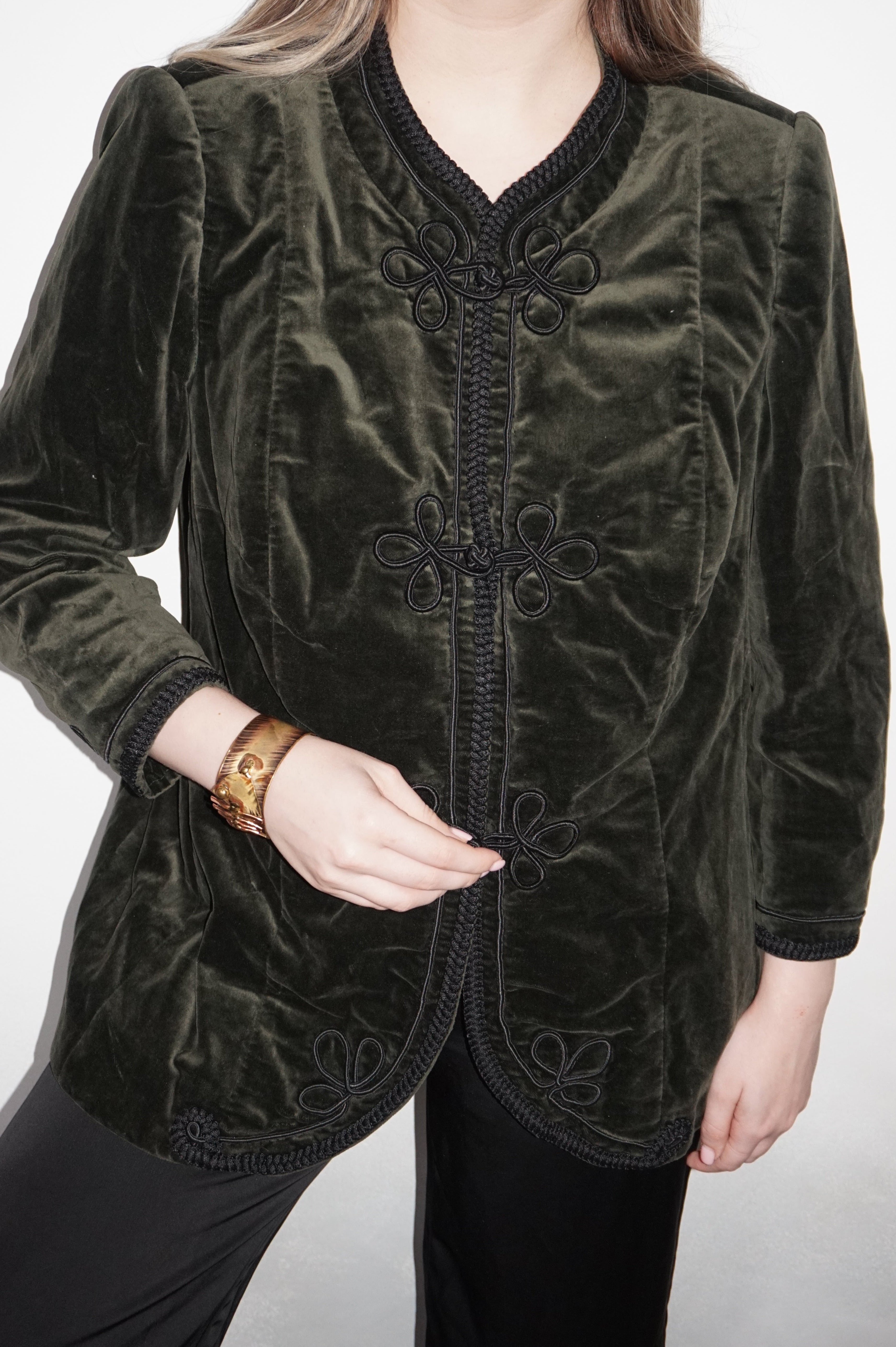 Vintage Dark Green Velvet Corduroy Jacket with Chinese Knot Closure