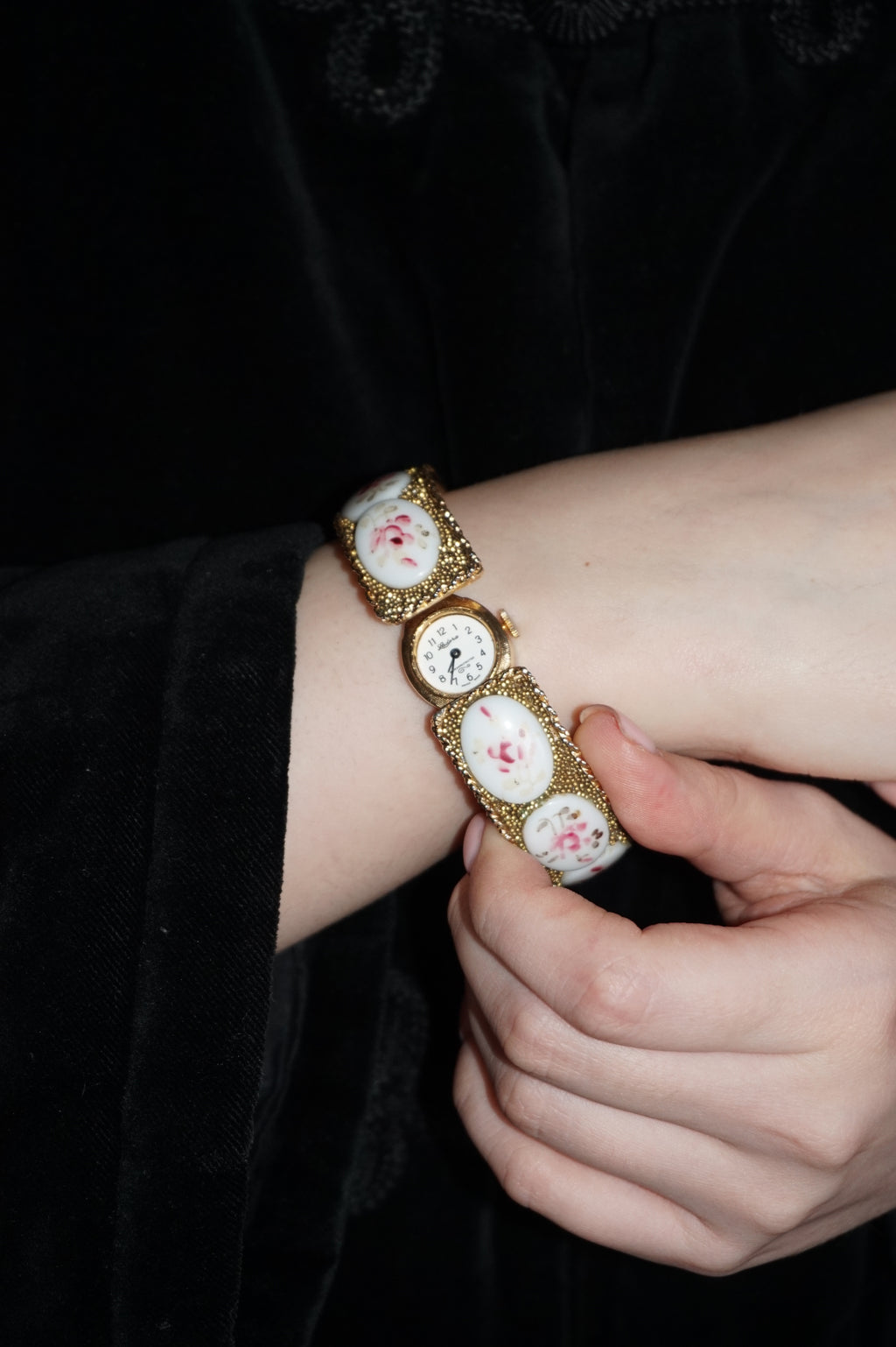 Rare 1980s Ladora Hidden Swiss Movement Gold-Plated Watch Bracelet