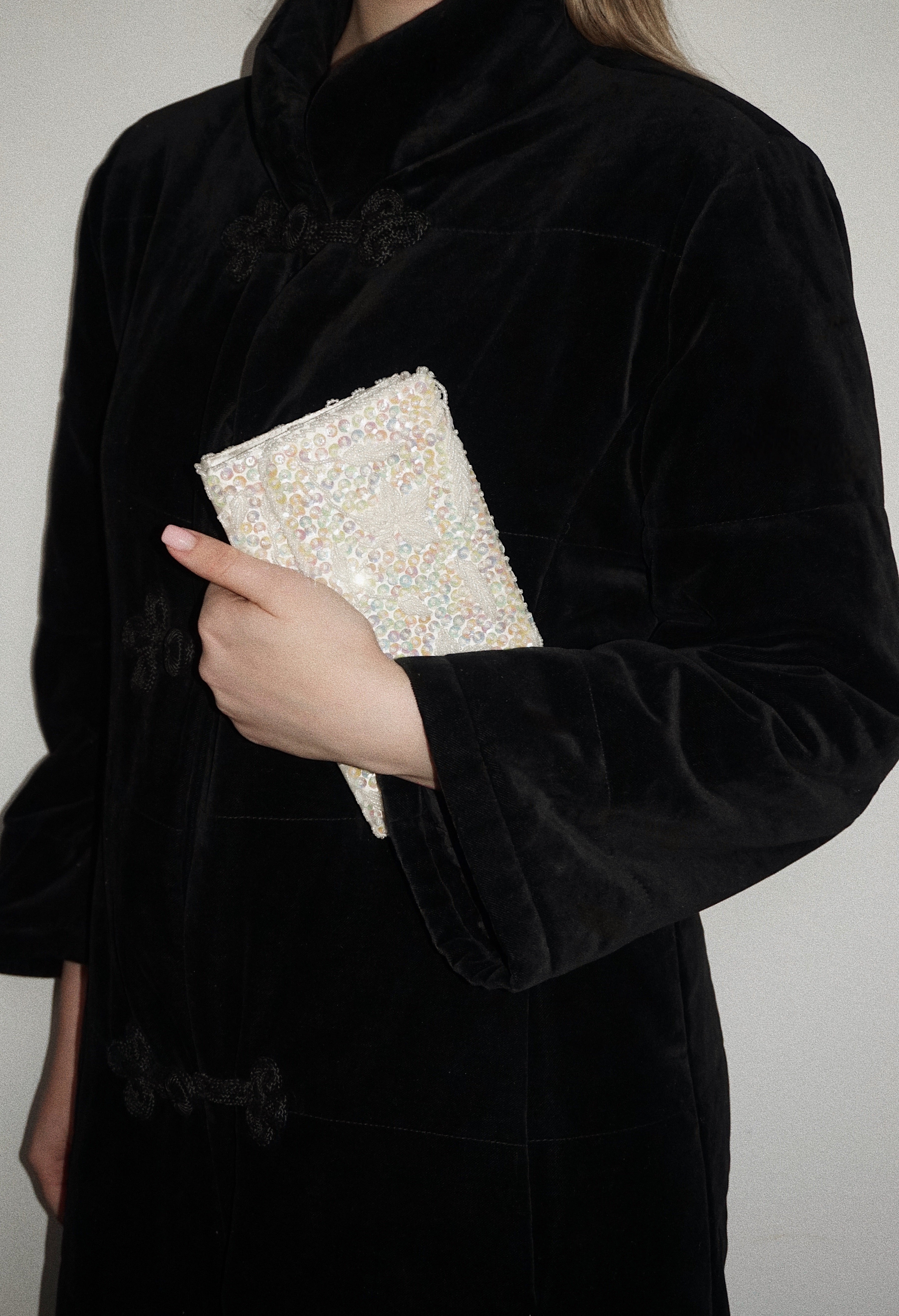 Handmade White Silk Beaded Clutch with Floral Embroidery — Hong Kong