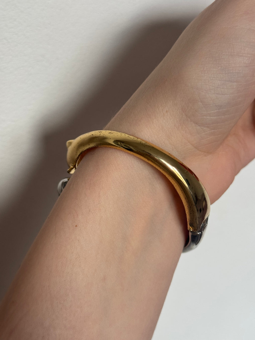 Vintage Two Dolphins Mixed Metal Bracelet (Silver & Gold Tone)